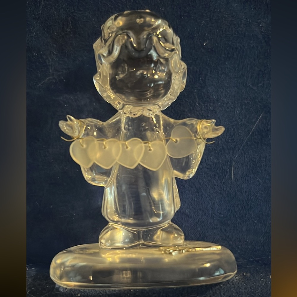 1992 Samuel J Butcher Precious Moments Crystal Girl Figurine W/ Hearts 636991